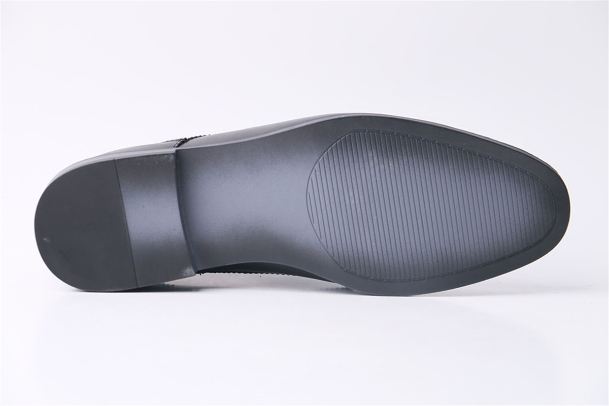 S29101905-BLACK