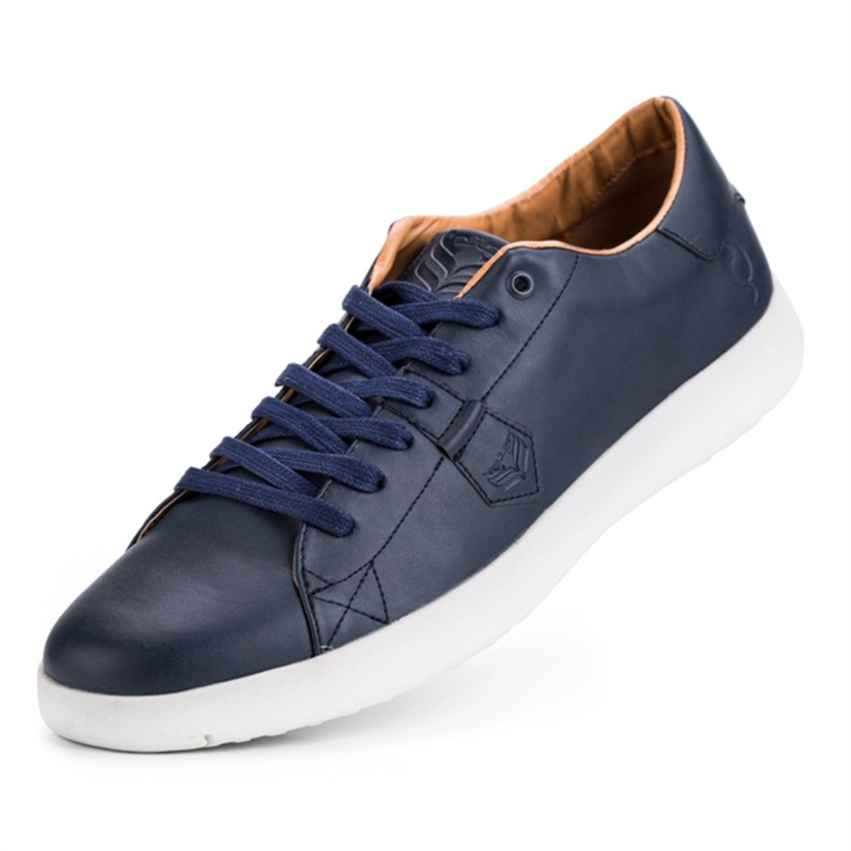 Casual shoes