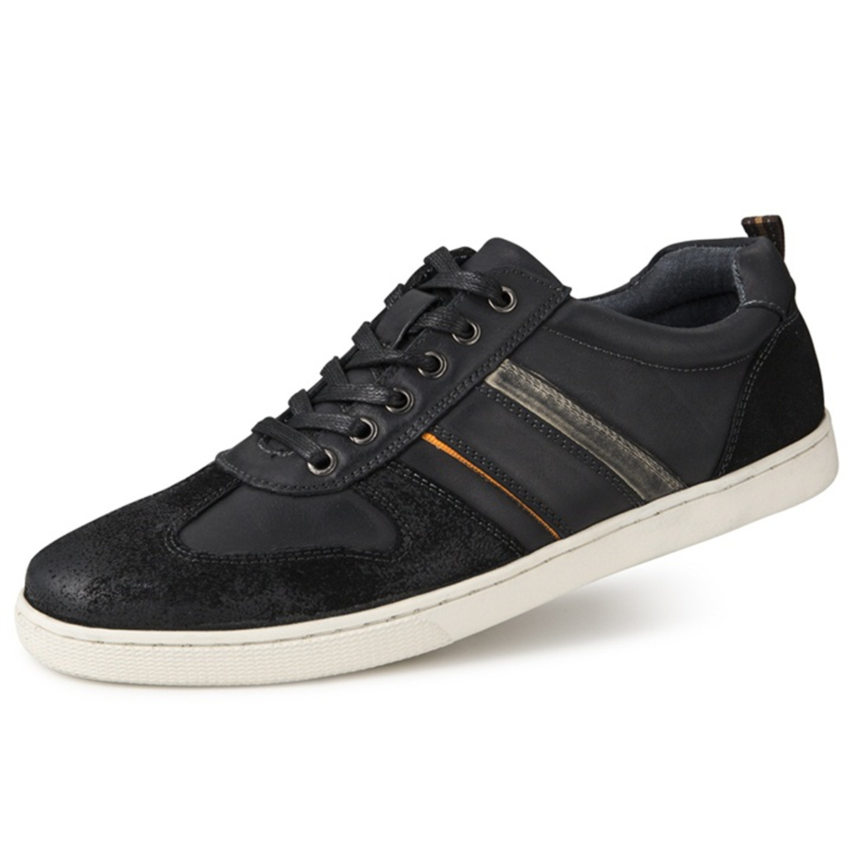 Casual shoes