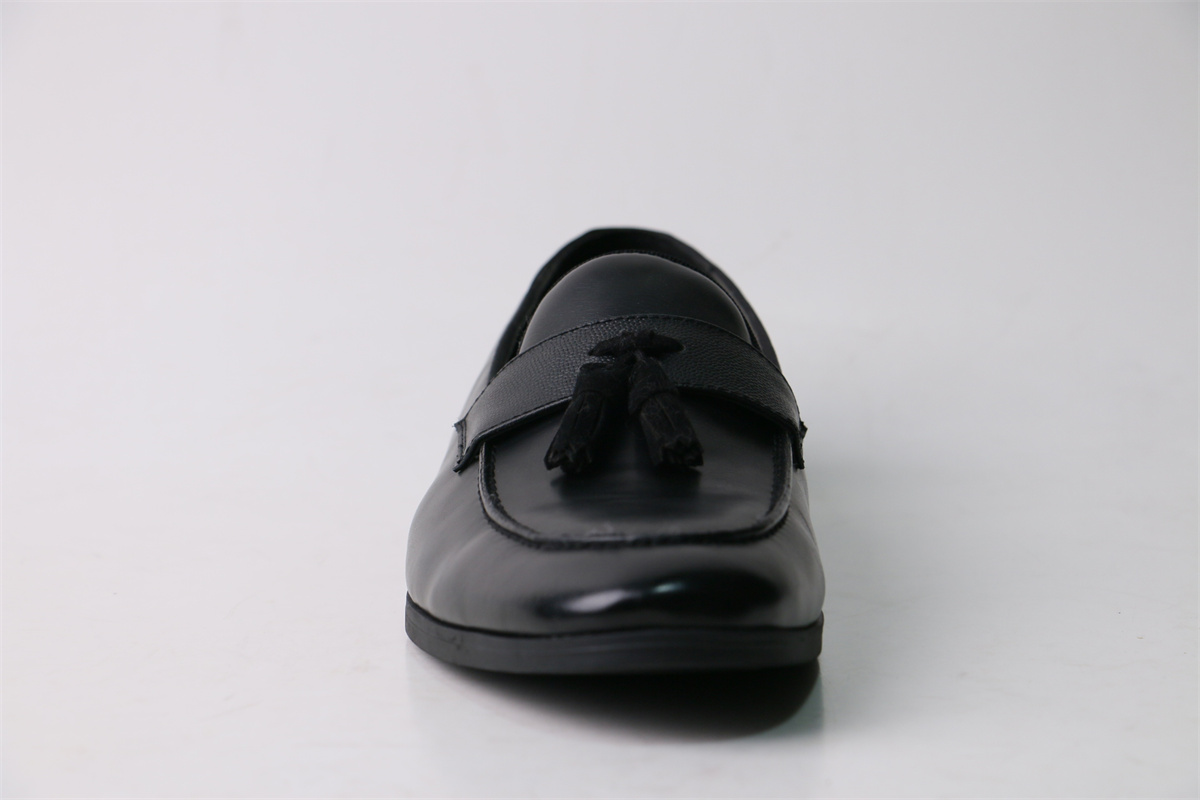 008-Black-1