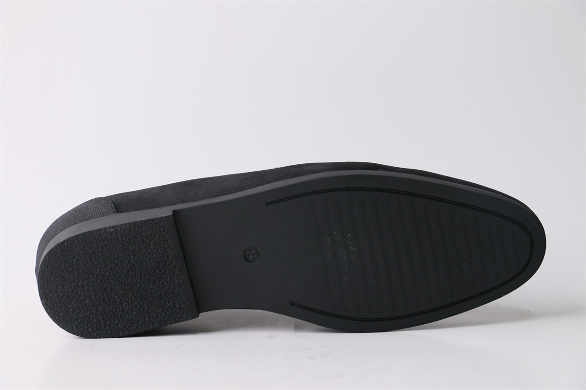 009-Black-1