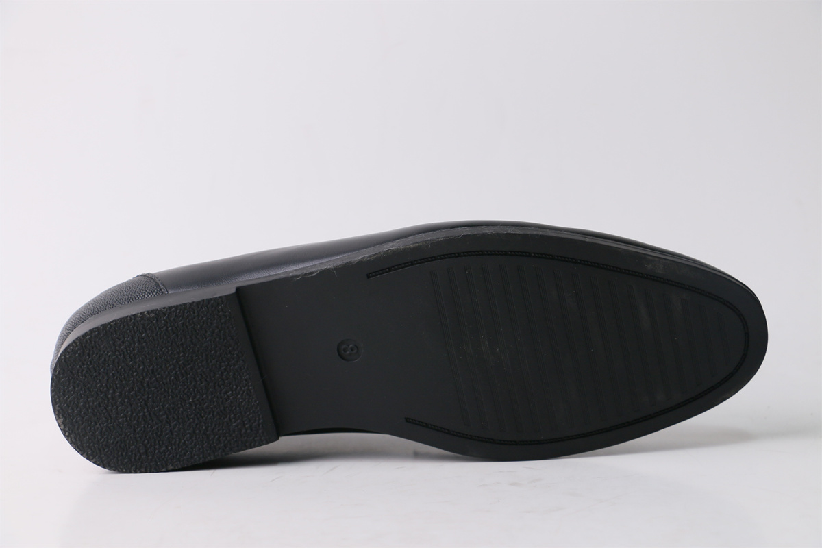 010-Black-1