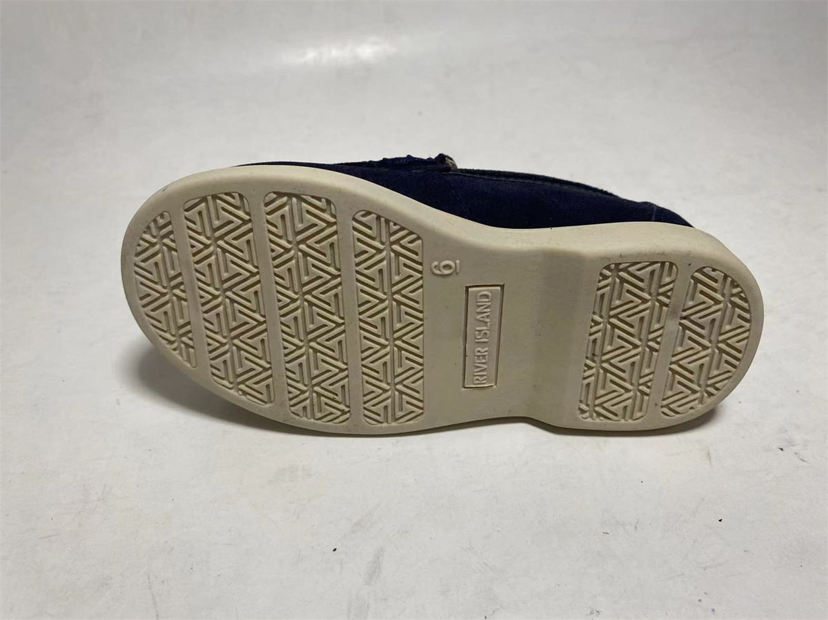 PERU NAVY TASSEL LOAFER CS8.27